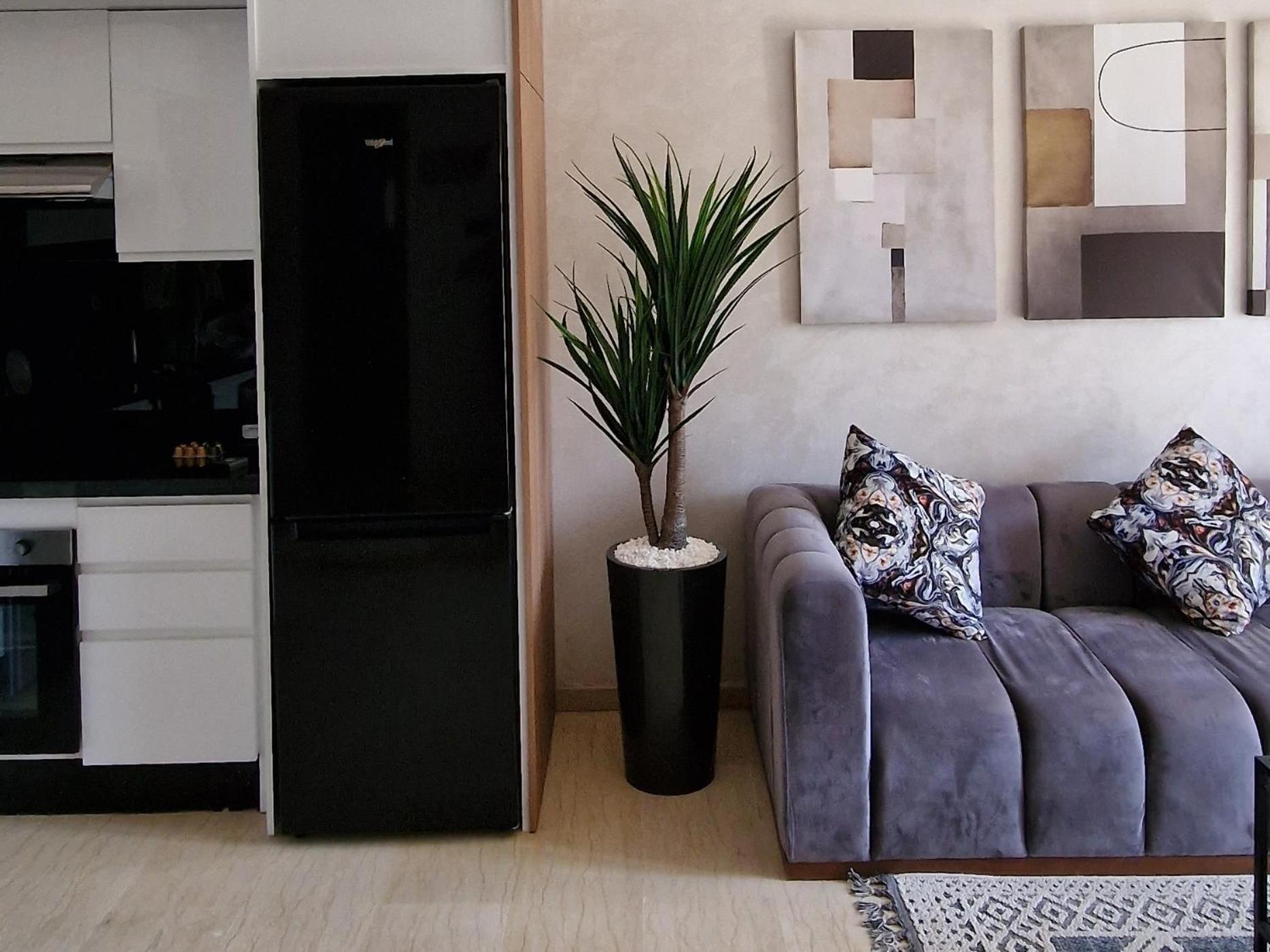 Firstwood Chic Apartment Hivernage Marrakesh Bagian luar foto